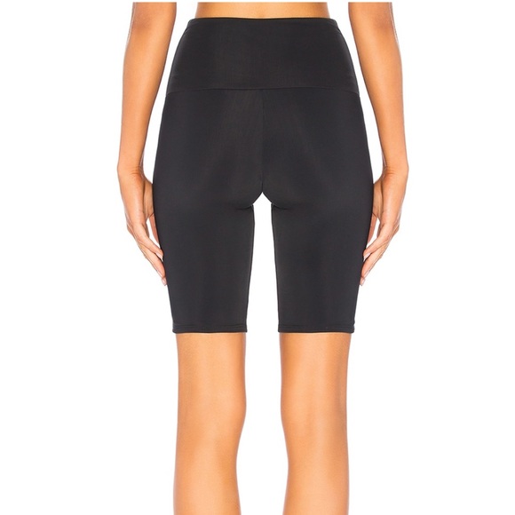 High Rise Bike Short NWT Onzie - Picture 4 of 4